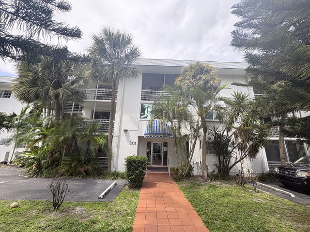 Key Biscayne VI  photo 2